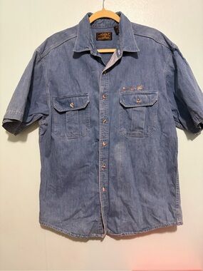 Eddie Bauer Men's Short Sleeve Denim Button-Down Shirt - Medium Blue